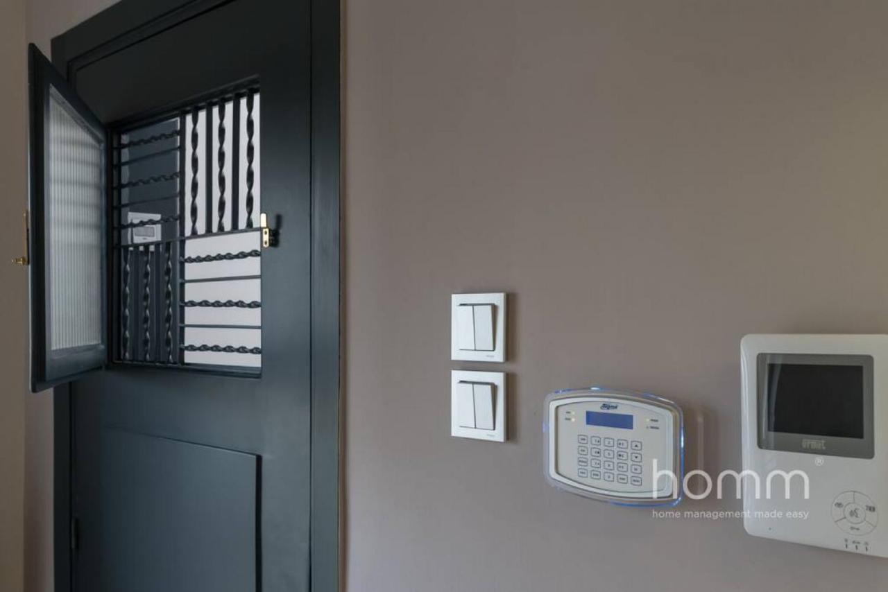 Renovated Homm Apartment In Lycabettus, Pitanis Str アテネ エクステリア 写真