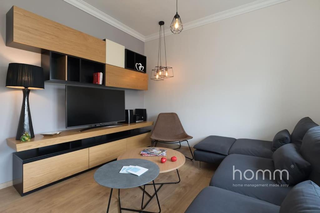 Renovated Homm Apartment In Lycabettus, Pitanis Str アテネ エクステリア 写真